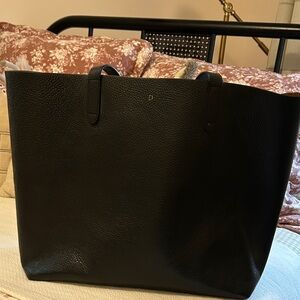 Cuyana Pebbled Black Leather Tote Bag